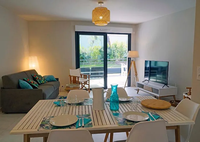 Complet 2 A 4 Personnes Au Coeur Des Golfs *