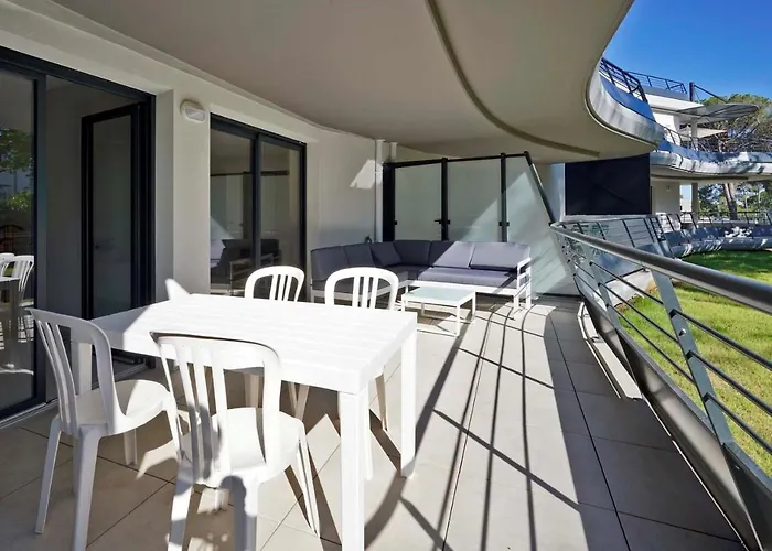 Apartment Complet 2 A 4 Personnes Au Coeur Des Golfs *